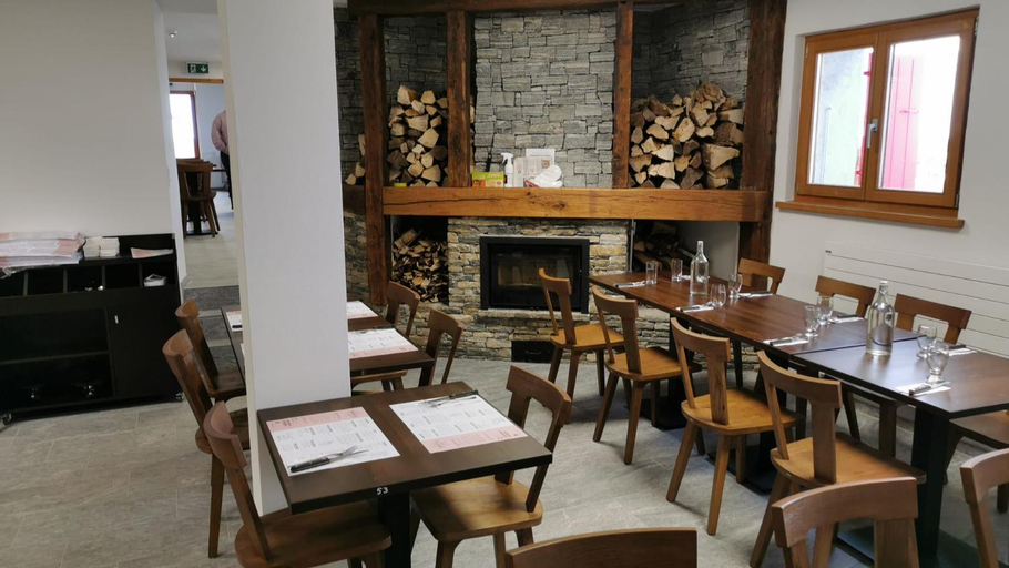 Food & Drinks 4, Cabane Bella-Tola, Sierre