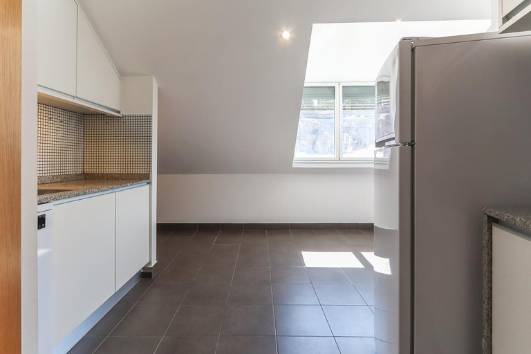 Others 3, Vita Portucale ! Concept Apartment Campo Ourique, Lisbon