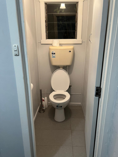 Others 5, A lovely studio in Kings Meadows, Launceston - Pt B