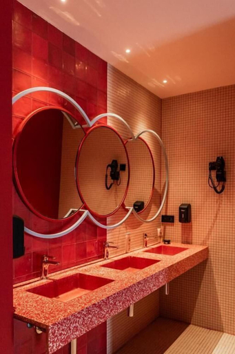 Bathroom 4, The Boc Hostels Beach, Baleares