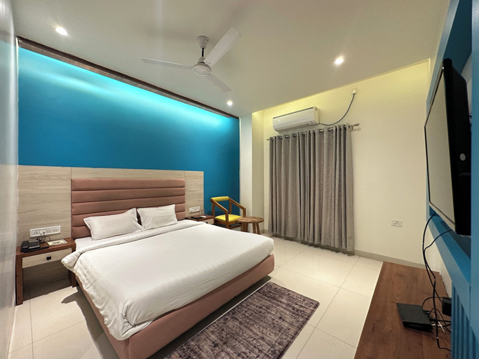 Bedroom 3, AB Hotel and Restaurant, Sehore
