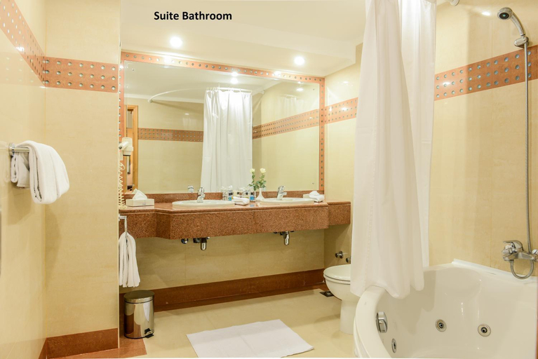 Bathroom 4, Flamenco Hotel Cairo, Al-'Ajuzah