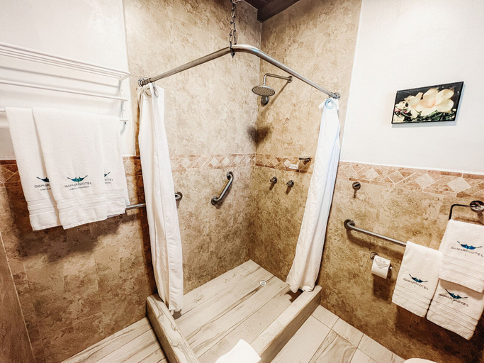 Bathroom 4, Hotel Isamar Galapagos Beachfront, Isabela