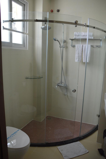 Bathroom 6
