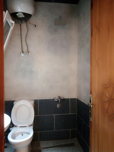 Bathroom 3