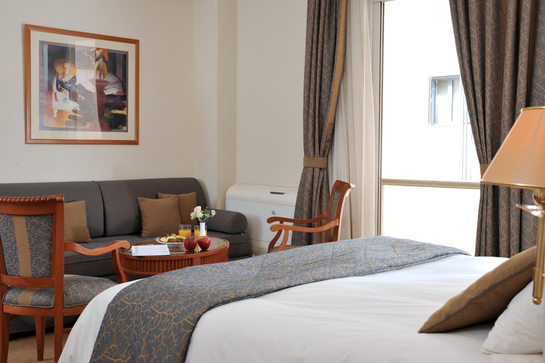 Bedroom 3, Athens Atrium Hotel and Suites, Attica