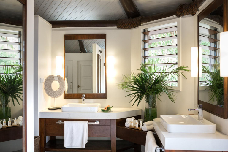 Bathroom 4, Yasawa Island Resort and Spa - All Inclusive, Ba