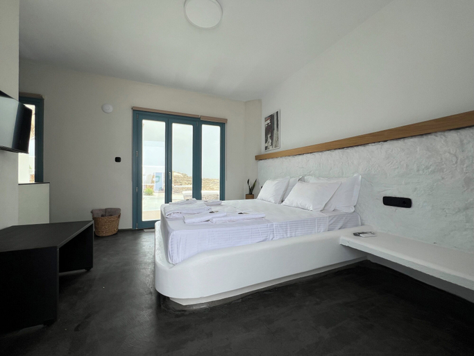 Bedroom 4, Thronos Suites, South Aegean