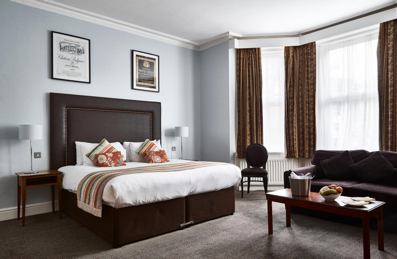 Bedroom 5