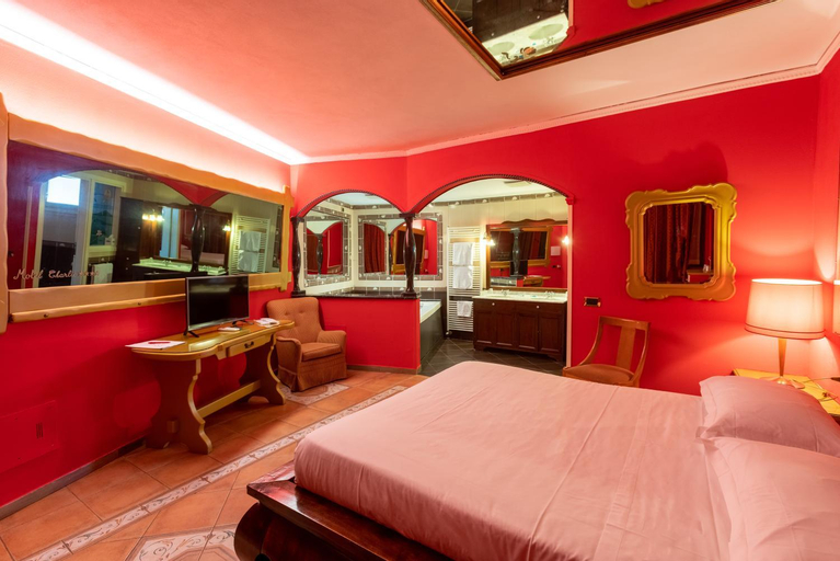 Bedroom 9