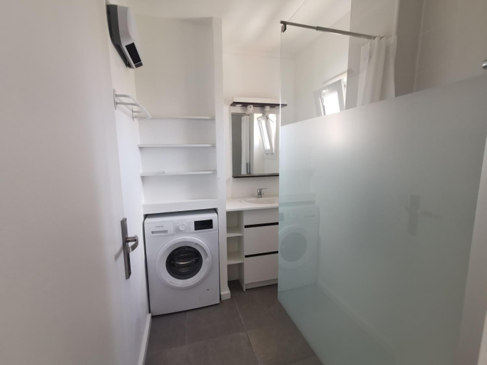 Bathroom, La Dolce Vita aux portes de Montpellier, Hérault