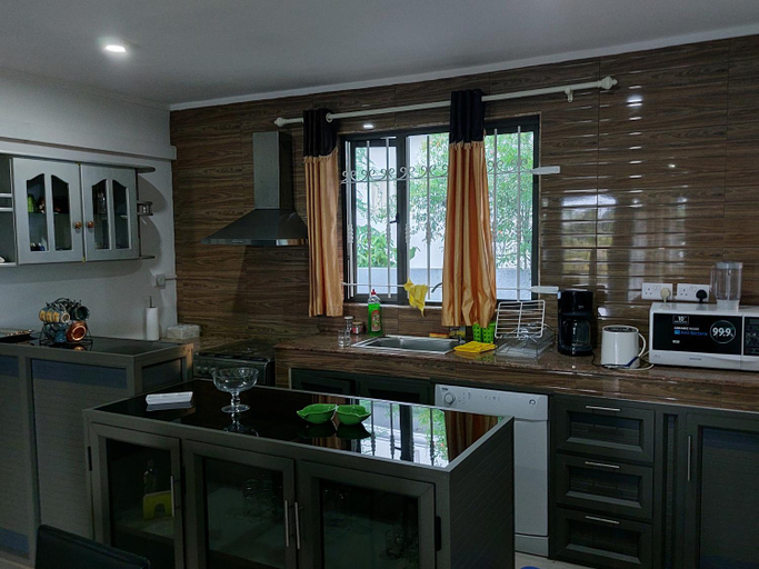 3, Villa Eglantine