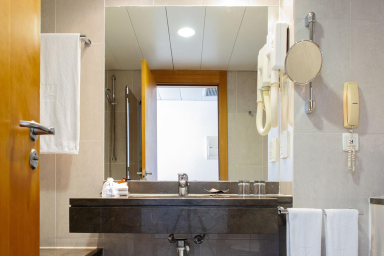 Bathroom 24