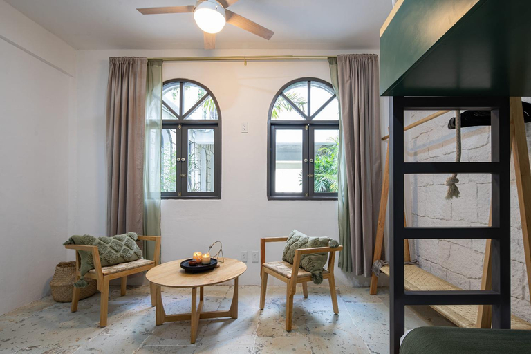 Others 2, Sleeps 9, Outdoor Space, PingPong Table, in Villa, Del Centro