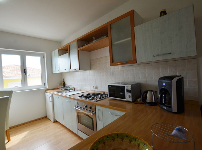 Others 4, Spacious Apartment With Loggia, Rovinj