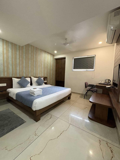 Bedroom 3, Hotel Blue Marine, Indore
