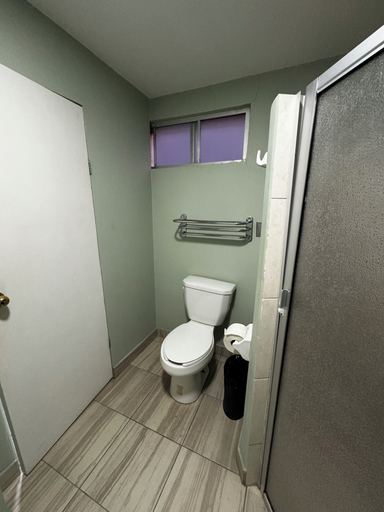 Bathroom 3, Desert Inn Mexicali, Mexicali