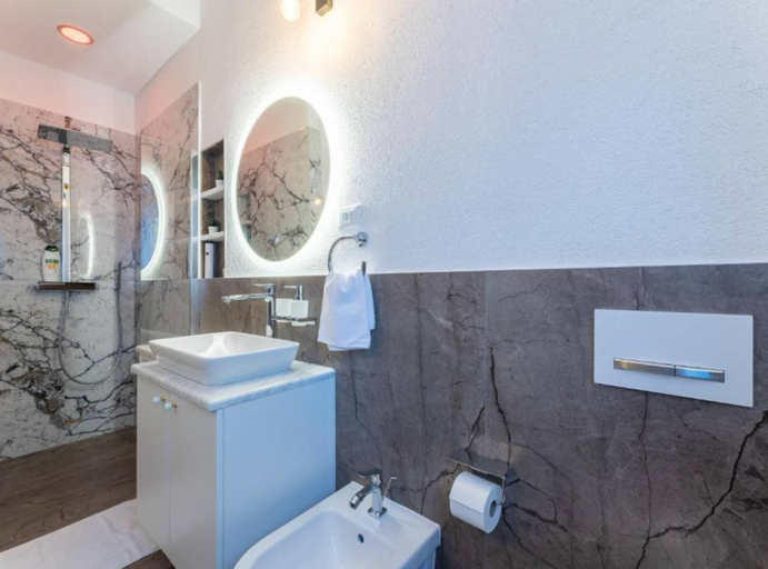 Bathroom, Idyllic Escape Villa Maretici With Pool and Private Garden, Unešić