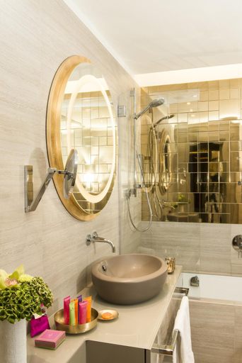 Bathroom 8