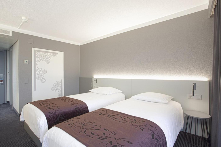 Bedroom 10
