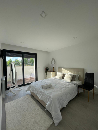 Quarto Privado em Alojamento Local perto do Rio Vez em Arcos de Valdevez, Arcos de Valdevez