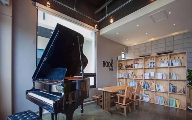 5, Demare Pension, Yeosu