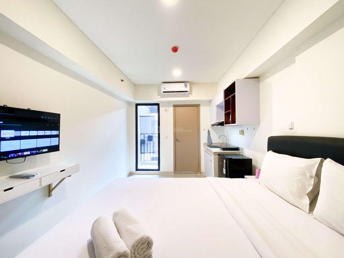 Bedroom 2, Simply Look Studio Meikarta Apartment By Travelio, Cikarang
