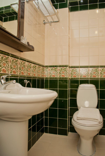 Bathroom 21