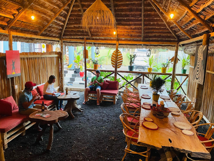 Food & Drinks 2, Serengeti Villa, Arusha Urban