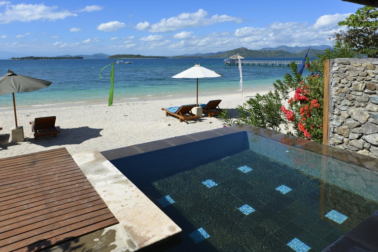 Swimming Pool 8