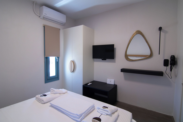 Bedroom 3, Thronos Suites, South Aegean