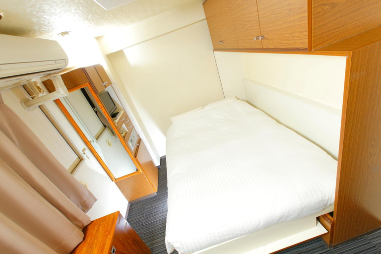 Bedroom 11