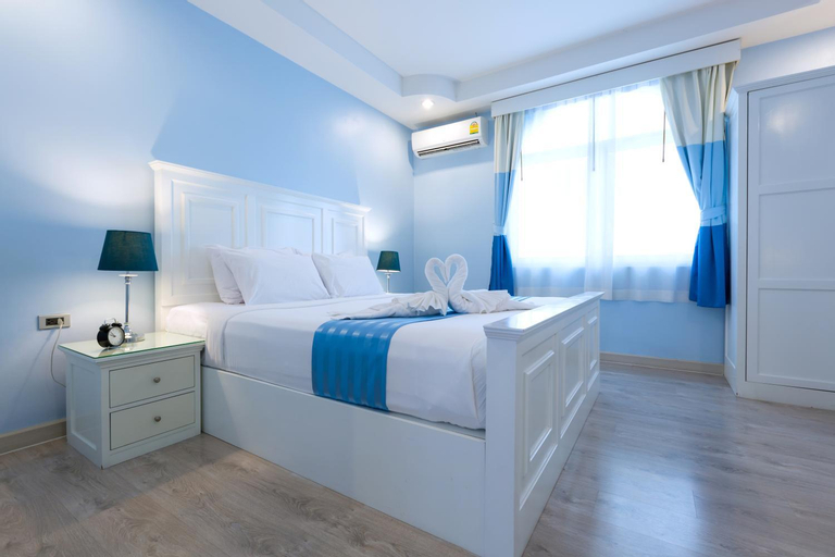 Bedroom 14