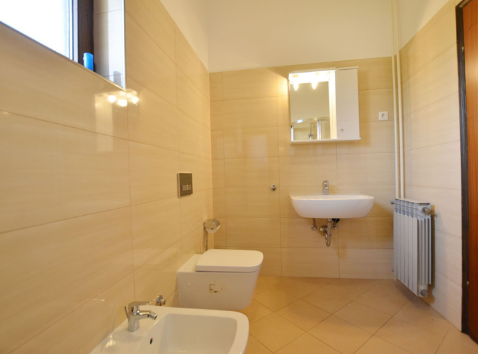Bathroom 3, Green and Lush Apartments With Terrace, Rovinj