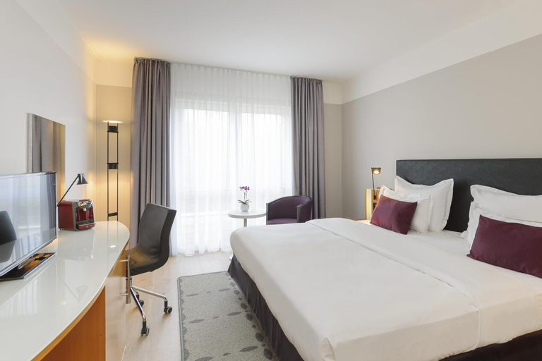 Bedroom 16