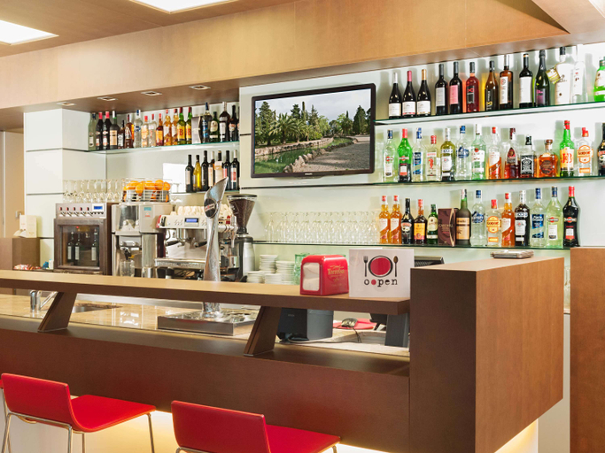 Food & Drinks 5, ibis Lleida, Lleida