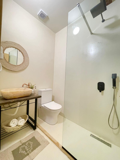 Bathroom 3, Bohemian Boutique Suites, Vlorës