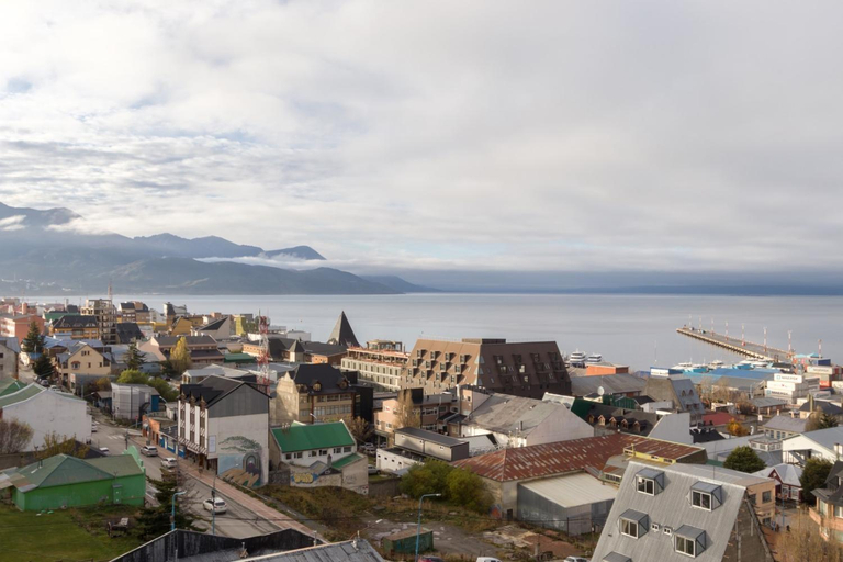 Others 5, Austral Departamentos, Ushuaia