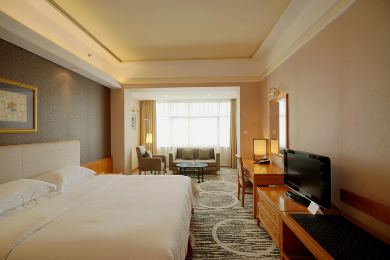 Bedroom 21