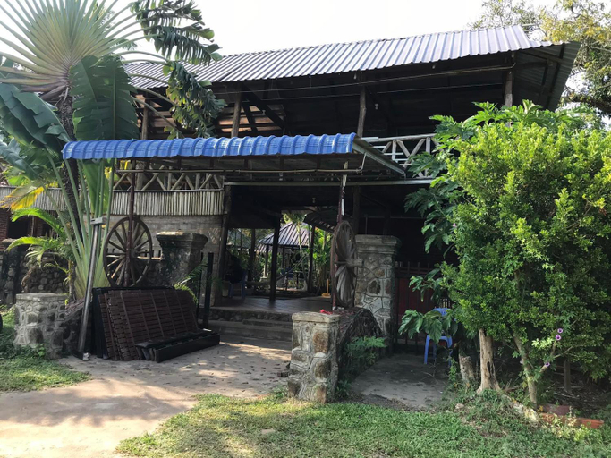 Exterior & Views 1, Captain Chim's Guest House, Kaeb