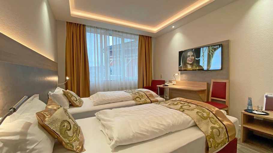 Bedroom 8