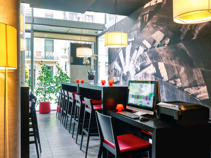 Food & Drinks 5, ibis Barcelona Centro (Sagrada Familia), Barcelona