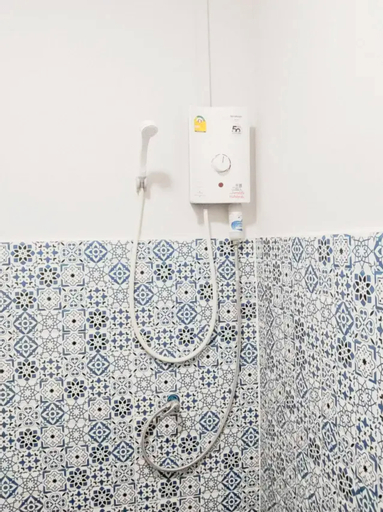 Bathroom 4