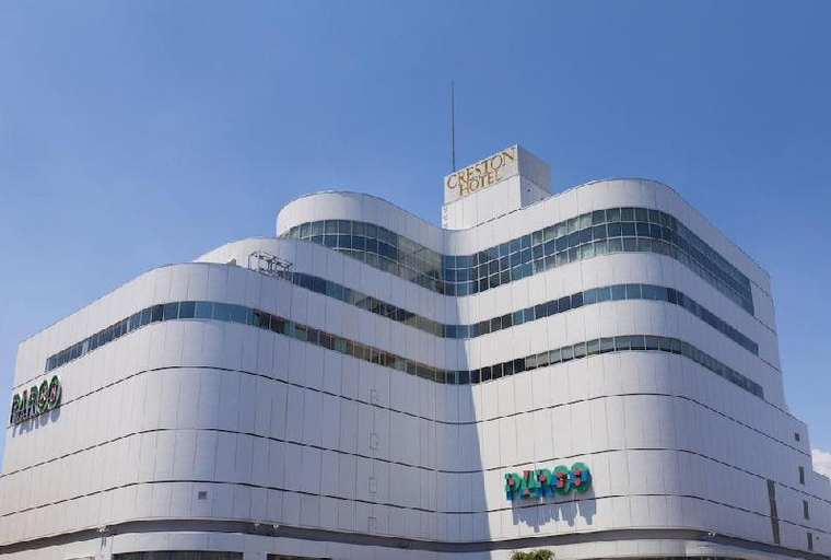 Exterior 5