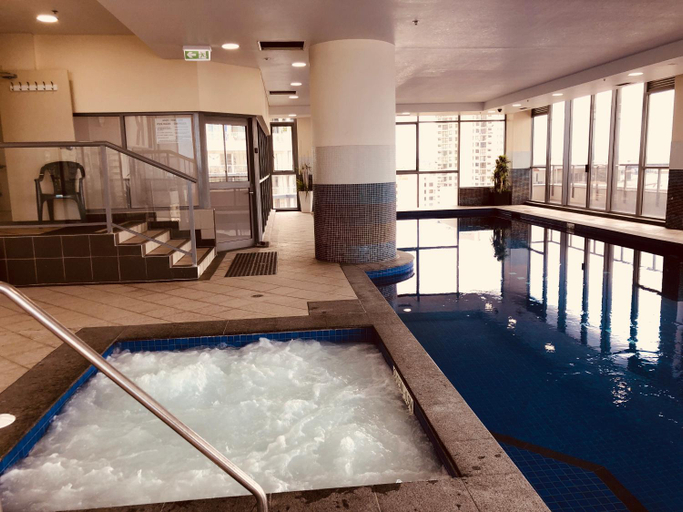 Sport & Beauty 2, Solaire Apartments, Gold Coast