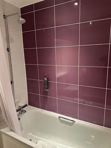 Bathroom 3, Premier Roomz Two Mills, Cheshire West and Chester