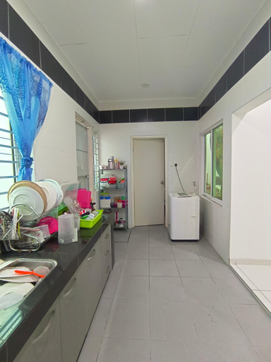 Others 3, Eusof Homestay, Kinta
