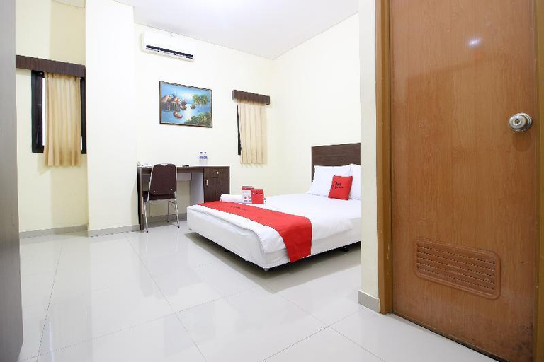 Bedroom 23