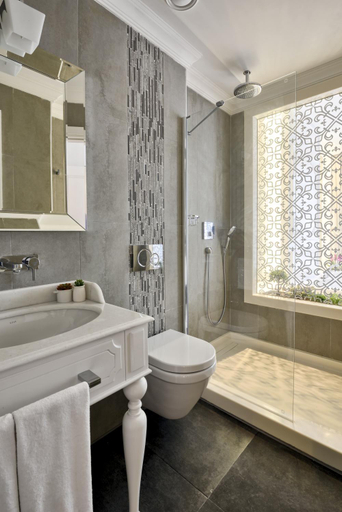 Bathroom 4, Mirrors Hotel Istanbul Pera Taksim, Beyoğlu