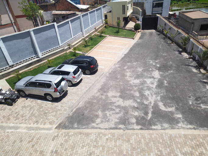 Others 5, Milestone City Business Apartment - Secure Area - Fast WiFi Long Stay, Analamanga